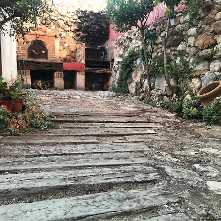 Penzion La Noguera De Socasa Romancos Exteriér fotografie