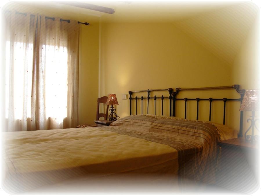Penzion La Noguera De Socasa Romancos Exteriér fotografie