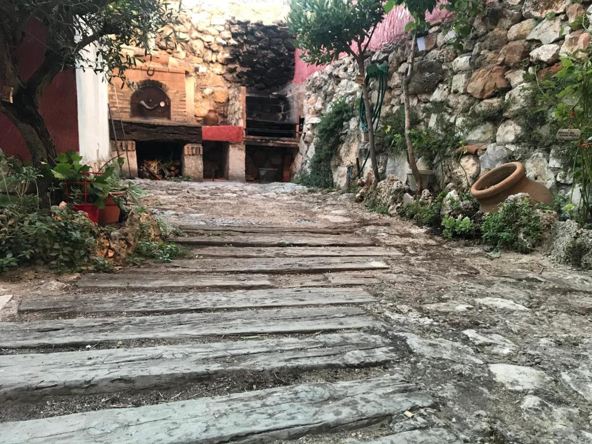 Penzion La Noguera De Socasa Romancos Exteriér fotografie